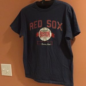 Banner Red Sox Tee Shirt Men’s SMALL